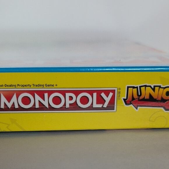 Hasbro Parker Brothers NIB Monopoly Junior Board Game - Picture 4 of 6